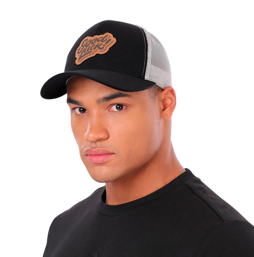 Gorra Camionera Voltty color negro